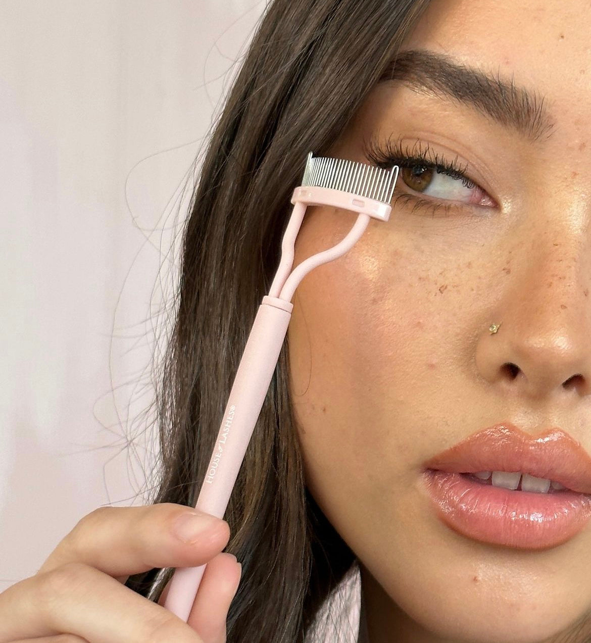 Cali Eyelash Comb - Pink (Foldable)