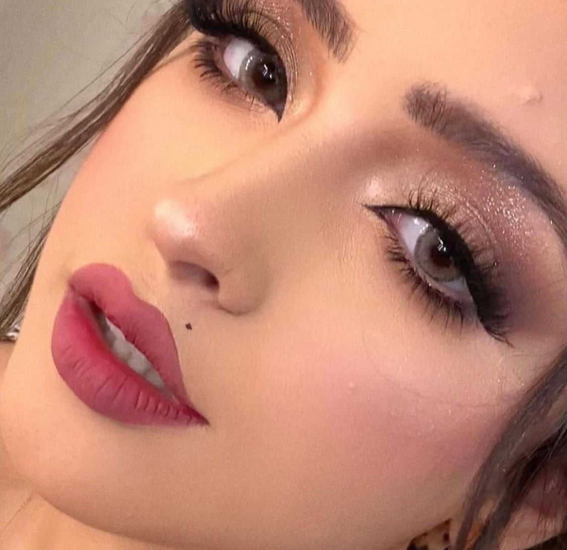 Amara Hazel Wood @ امارا - هازيل وود