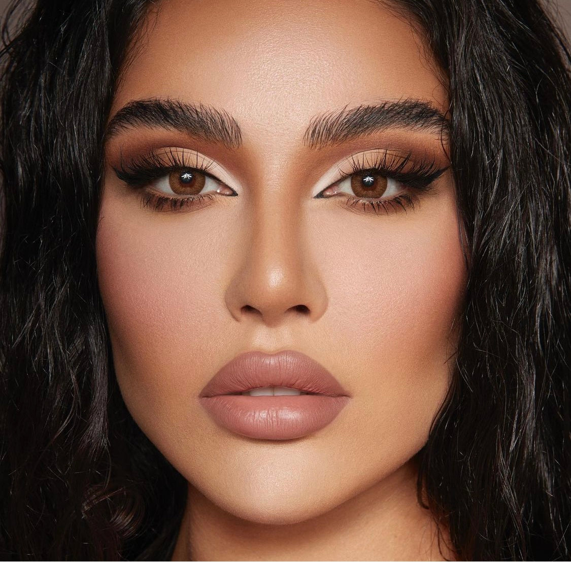 بيلا يومي - الموند براون
