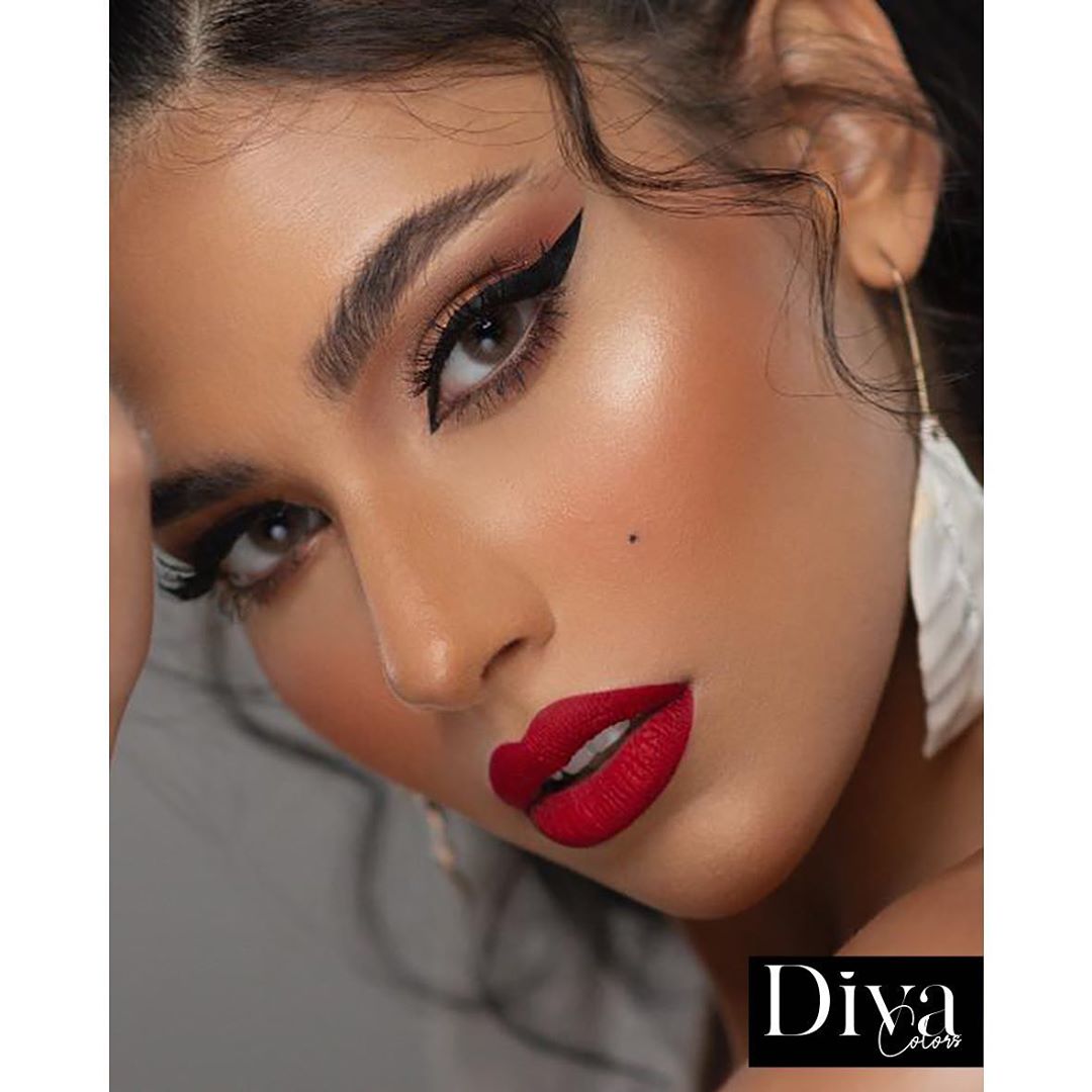 Diva Lenses - Clay